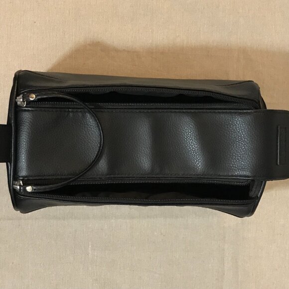 Guess Men's Black Leather Bag – Grooming/Shaving Travel Dopp Kit - Picture 7 of 9